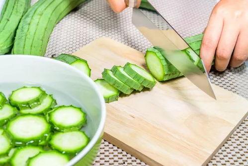 免费在线吃瓜网,免费在线吃瓜网的魅力与争议